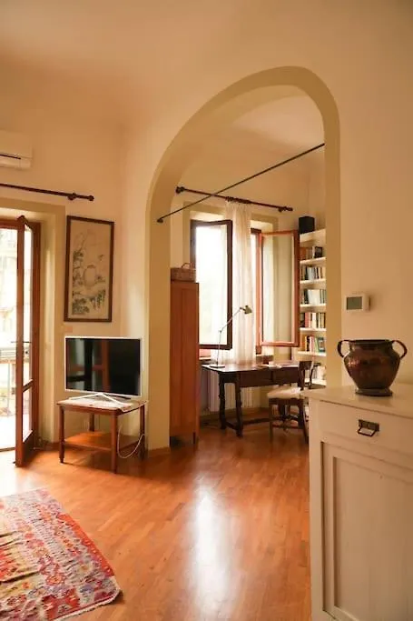 Dal Bischero Florence Apartment