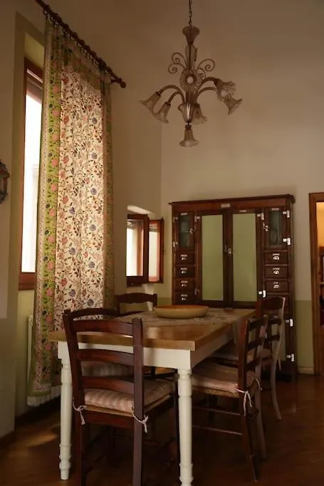 Dal Bischero Florence Apartment